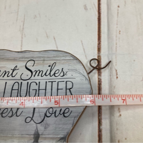 Young’s INC. Plant Smiles Grow Laughter Harvest Love Pig Sign Gray & White - Picture 9 of 10